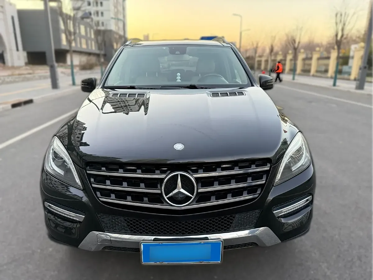 2010 Mercedes-Benz M Class 3.5L 272HP V6 7AT,autocango,china used car exporter,china ev exporter,chinese used car exporter,chinese used ev exporter
