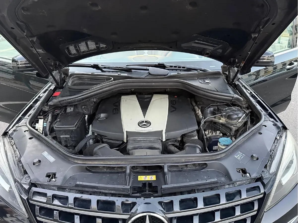 2010 Mercedes-Benz M Class 3.5L 272HP V6 7AT,autocango,china used car exporter,china ev exporter,chinese used car exporter,chinese used ev exporter