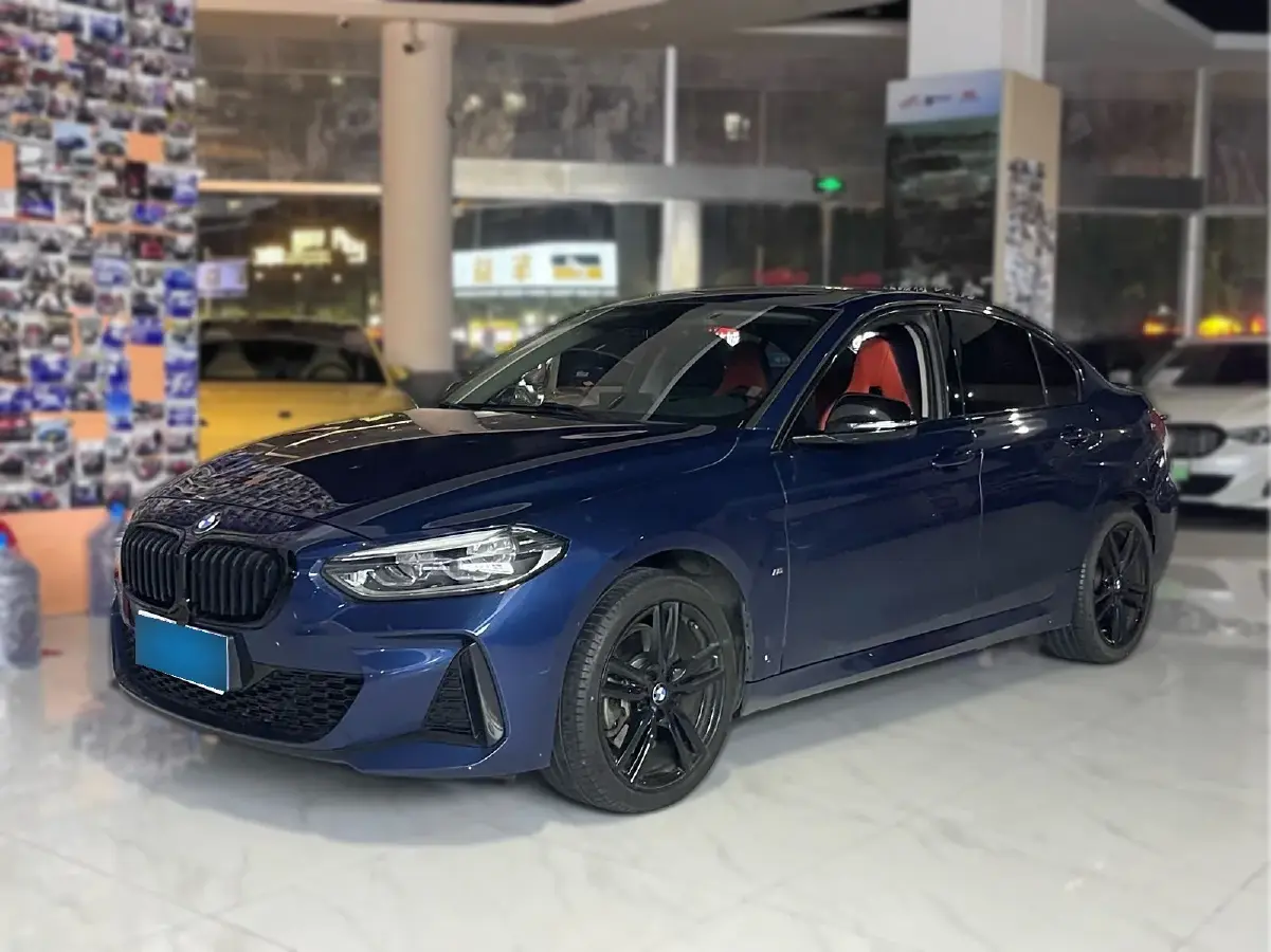 2021 BMW 1 Series 2.0T 192HP L4 7DCT