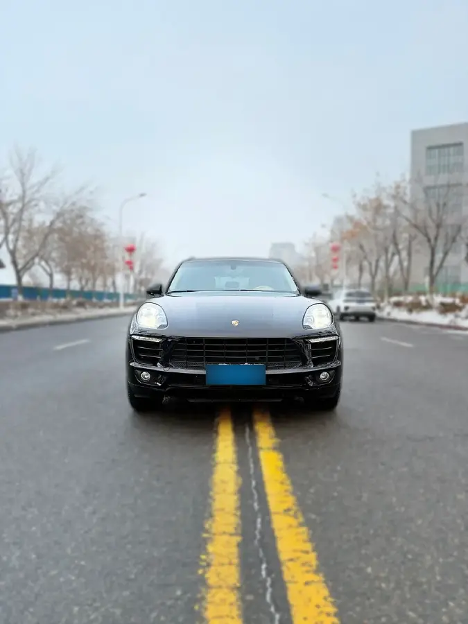 2014 Porsche Macan 2.0T 237HP L4 7DCT