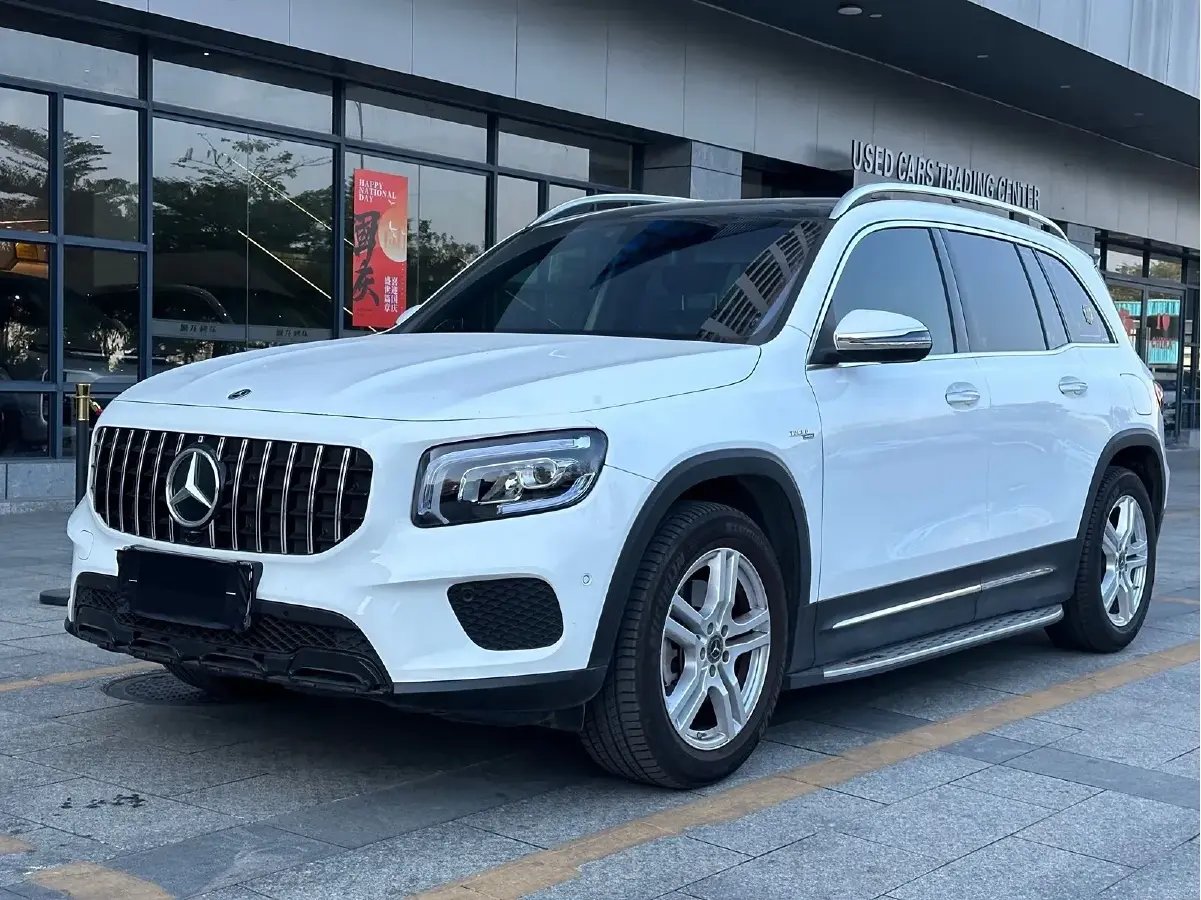 2023 Mercedes-Benz GLB Class 2.0T 190HP L4 8DCT