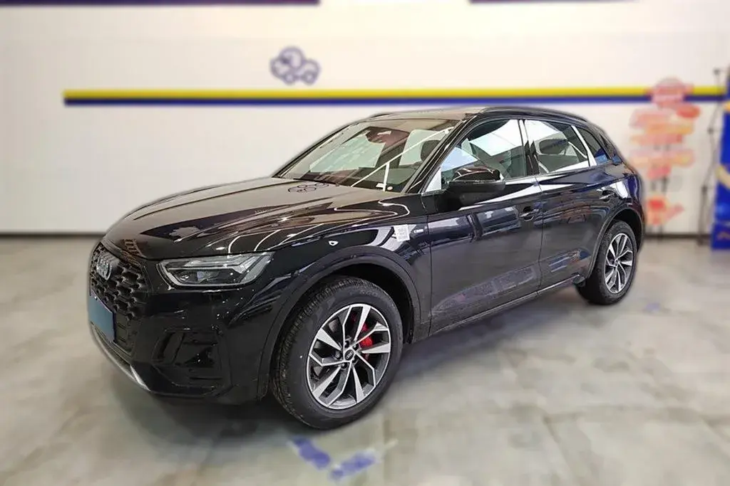 2024 Audi Q5L 2.0T 190HP L4 7DCT