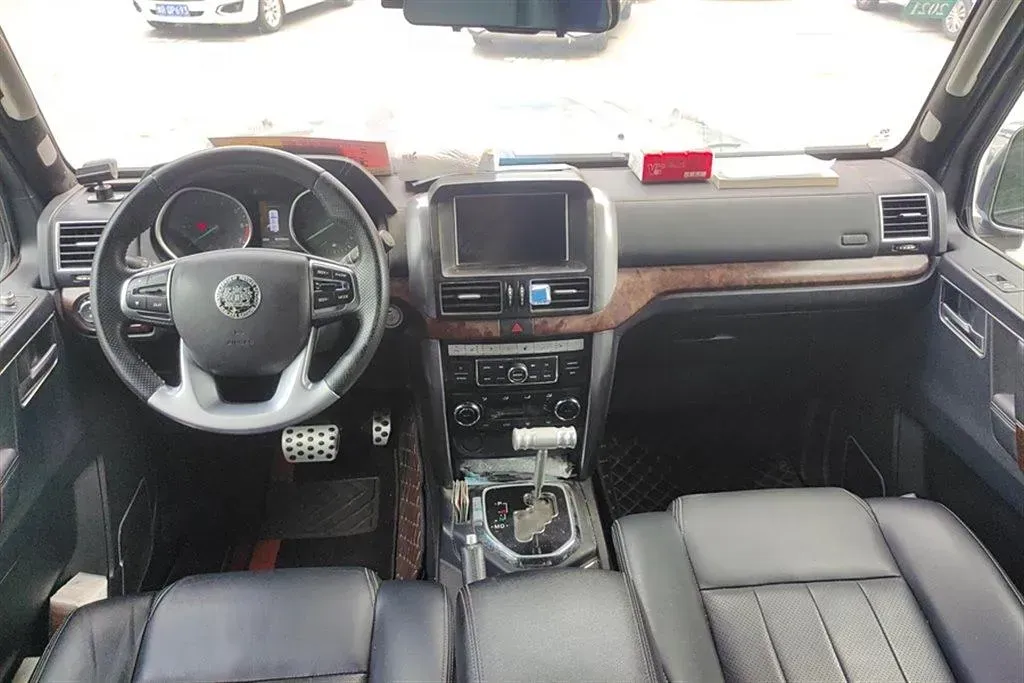 2016 BeiJing BJ80 2.3T 250HP L4 6AT,autocango,china used car exporter,china ev exporter,chinese used car exporter,chinese used ev exporter