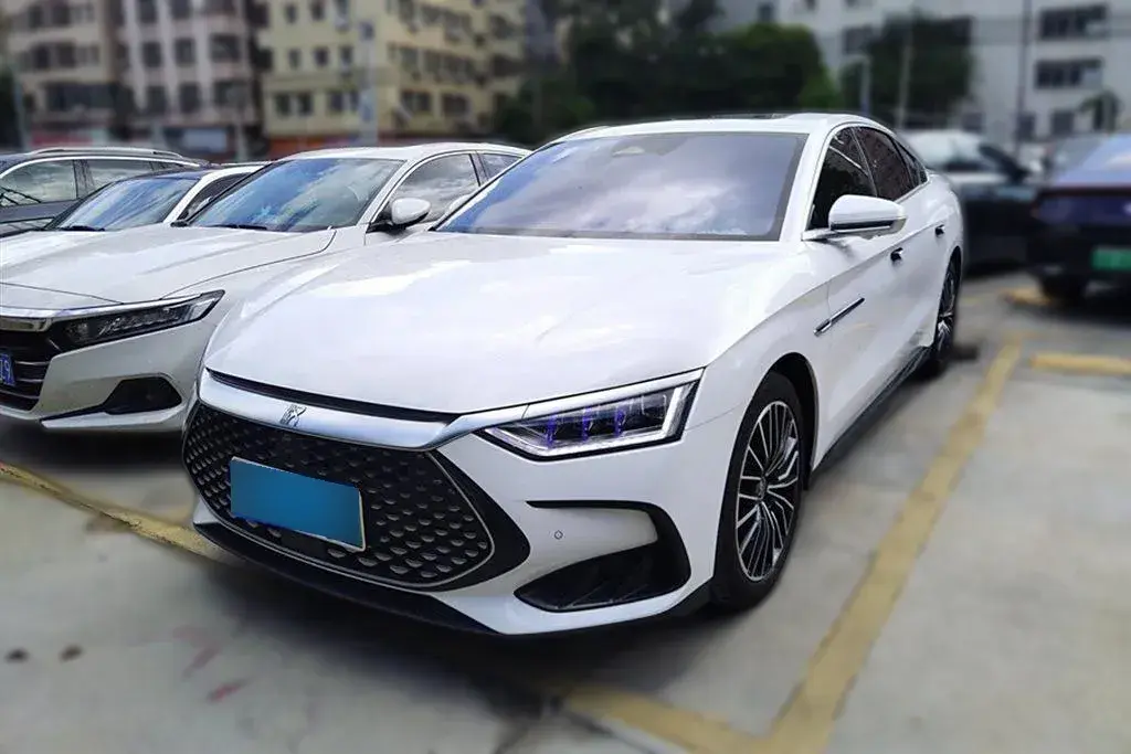 2022 BYD Han 1.5T 139HP L4 E-CVT PHEV 18.3KWH