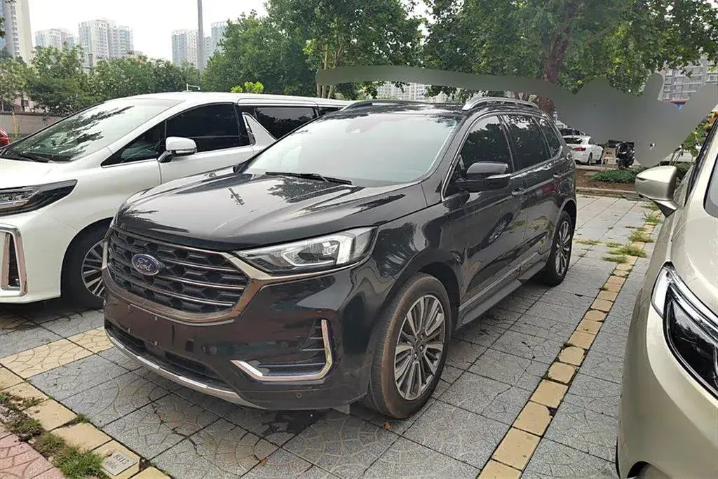 2021 Ford Edge 2.0T 245HP L4 8AT
