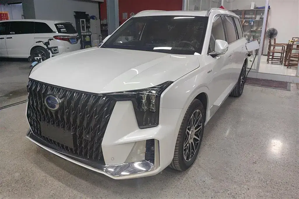 2024 GAC Trumpchi ES9 2.0T 190HP L4 2DHT PHEV 25.57KWH
