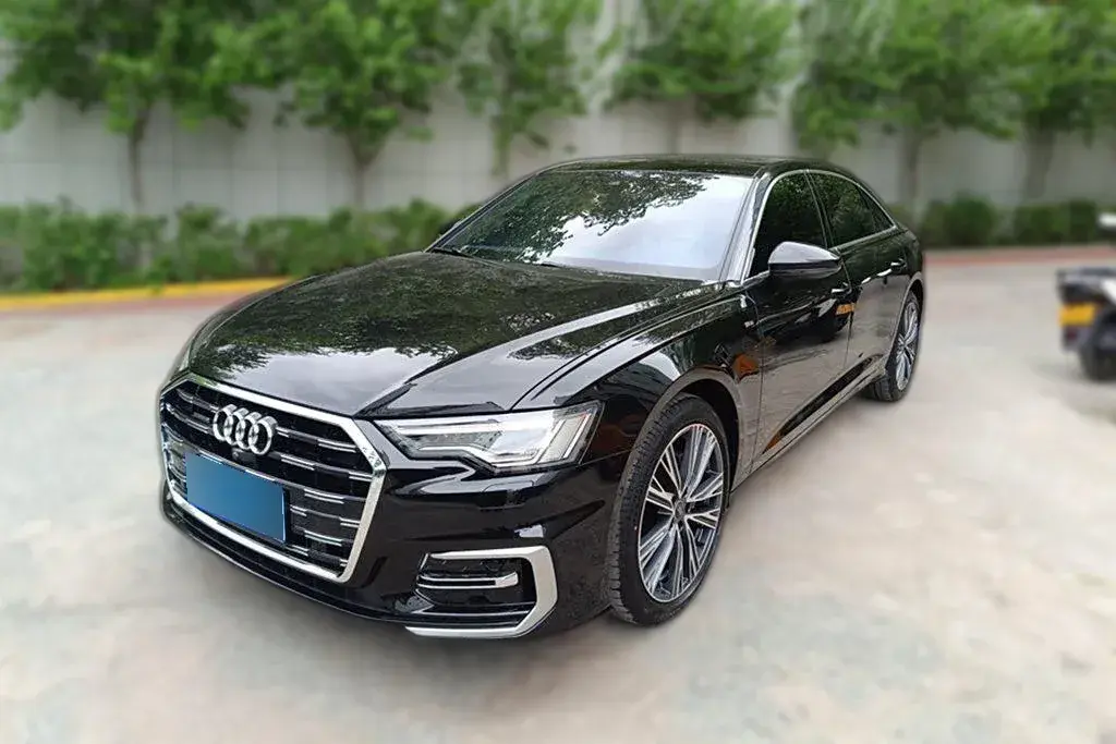 2024 Audi A6L 2.0T 245HP L4 7DCT