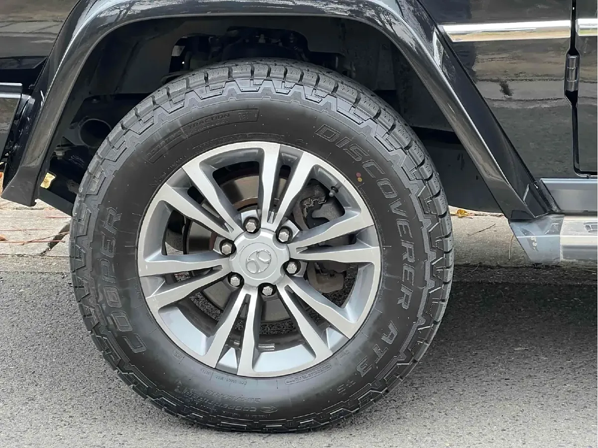 2020 BeiJing BJ80 2.3T 231HP L4 6AT,autocango,china used car exporter,china ev exporter,chinese used car exporter,chinese used ev exporter