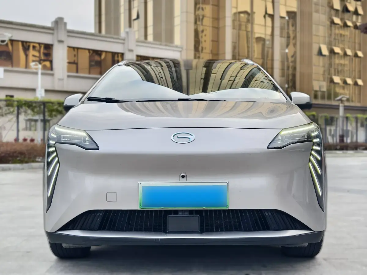 2023 Aion Y BEV 61.7KWH