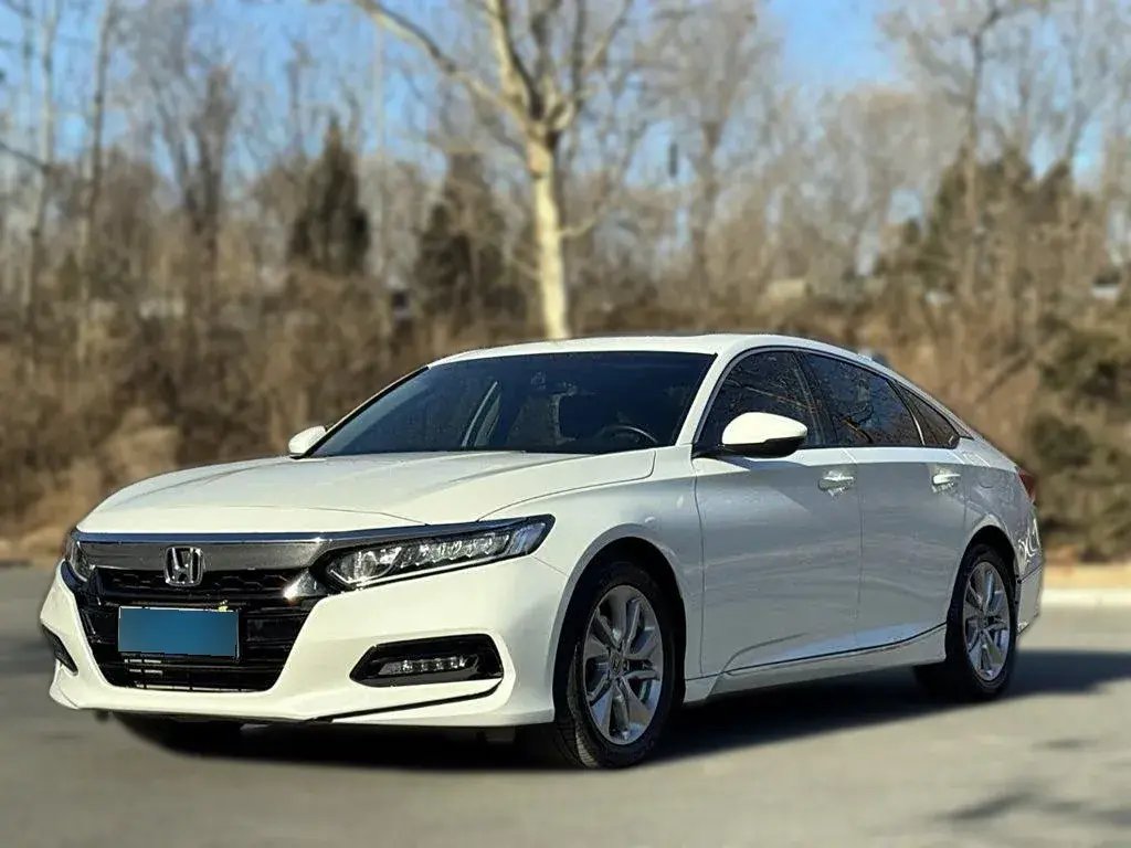 2018 Honda Accord 1.5T 194HP L4 CVT