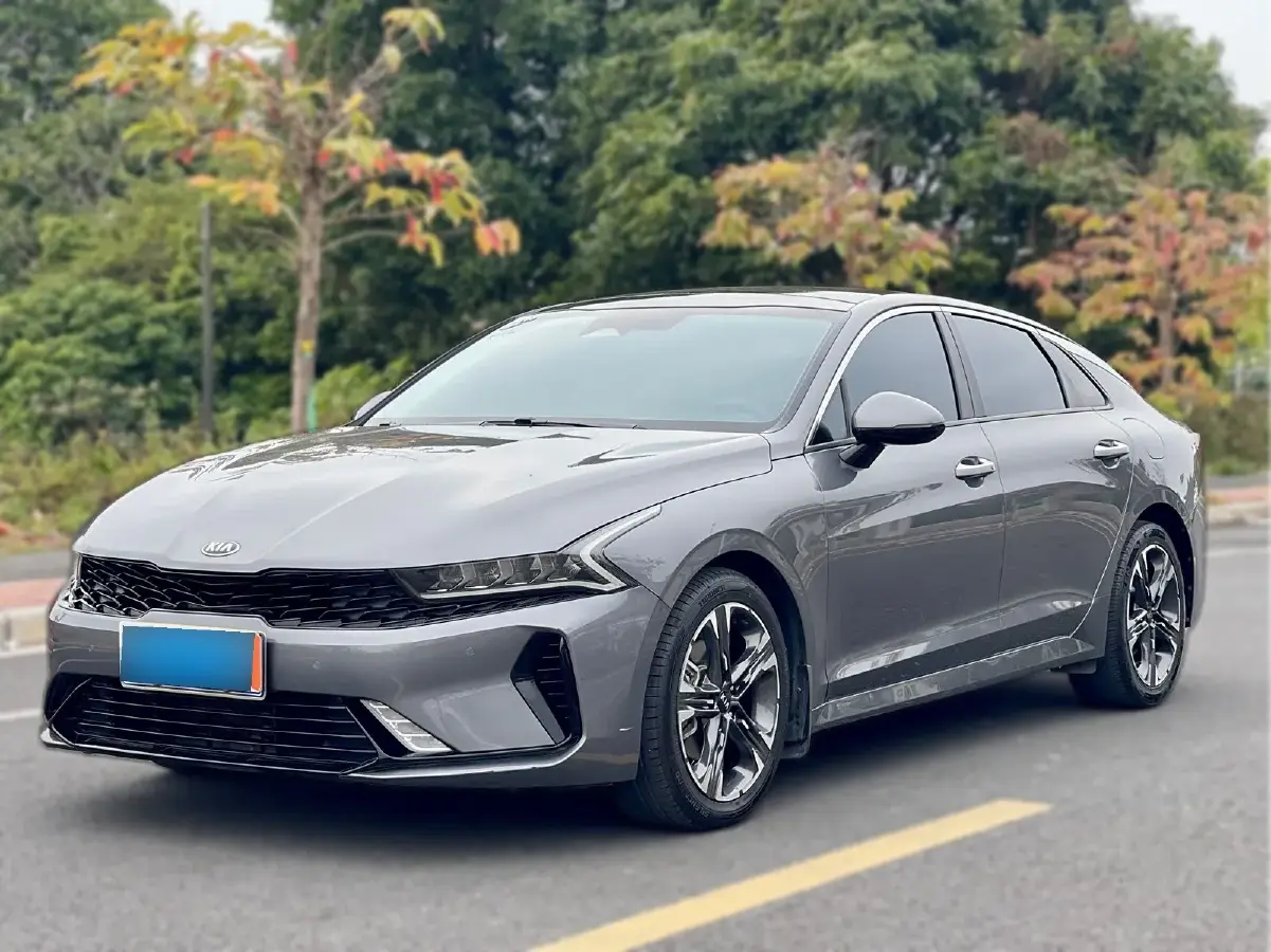 2020 Kia K5 1.5T 170HP L4 7DCT
