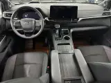 2021 Toyota Sienna 2.5L 192HP L4 E-CVT Hybrid,autocango,china used car exporter,china ev exporter,chinese used car exporter,chinese used ev exporter
