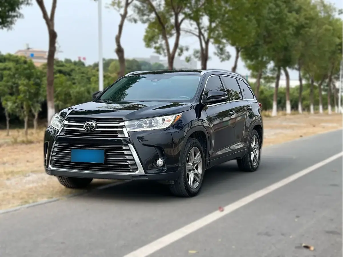 2018 Toyota Highlander 2.0T 220HP L4 6AT