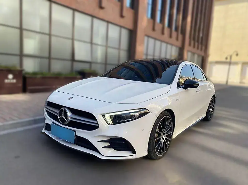 2022 Mercedes-Benz A AMG 2.0T 306HP L4 7DCT