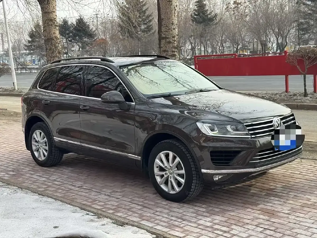 2016 Volkswagen Touareg 3.0T 320HP V6 8AT