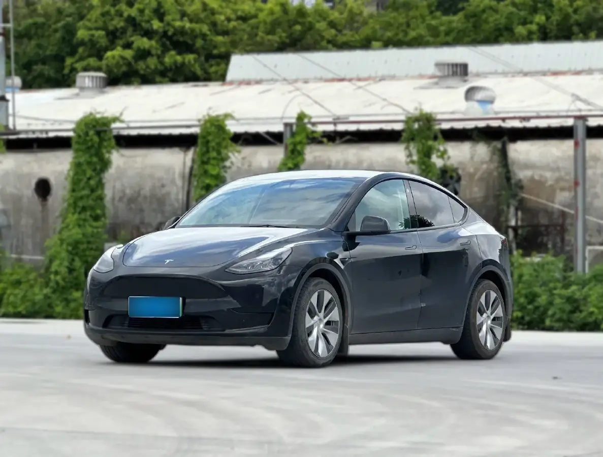 2021 Tesla Model Y BEV 60KWH
