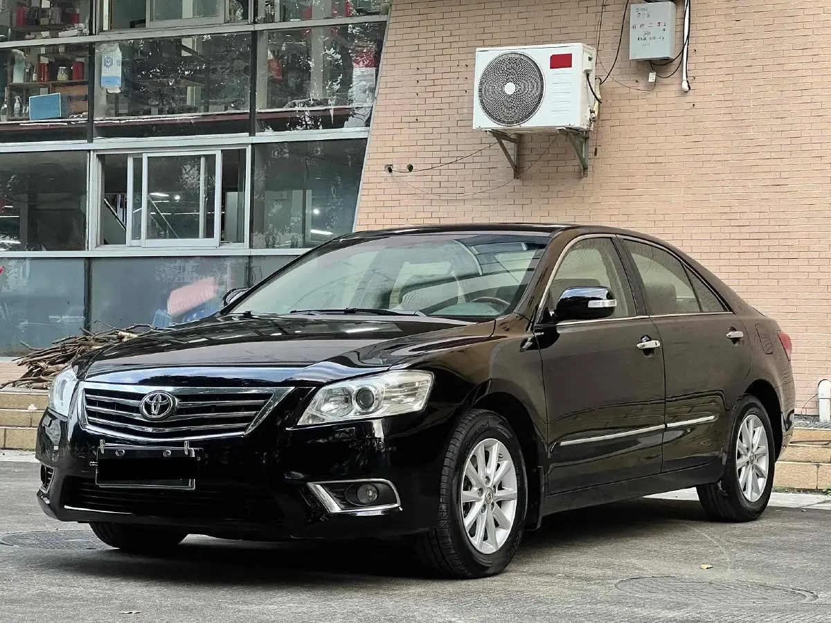2010 Toyota Camry 2.4L 167HP L4 5AT