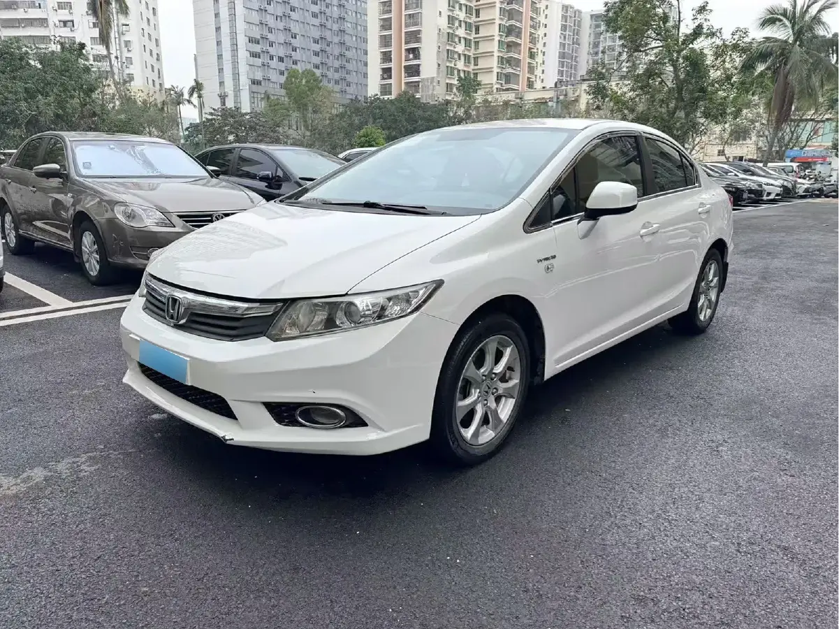 2012 Honda Civic 1.8L 141HP L4 5AT