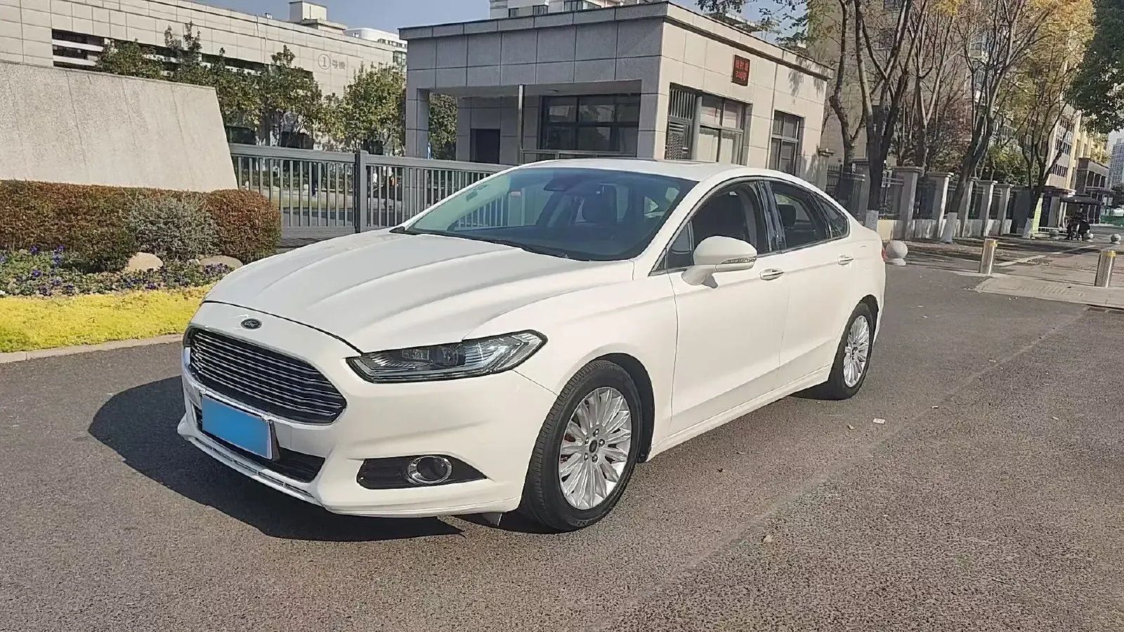 2013 Ford Mondeo 2.0T 203HP L4 6AT