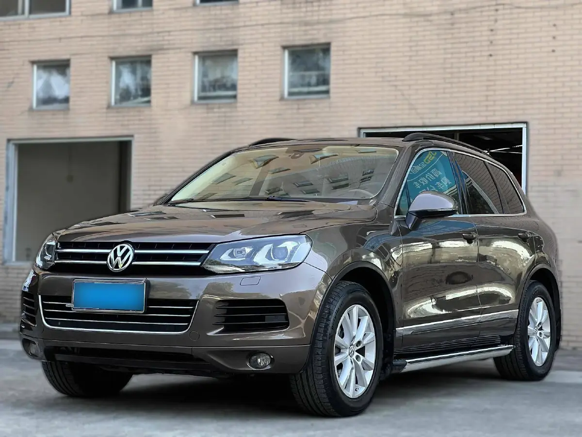 2012 Volkswagen Touareg 3.0T 290HP V6 8AT