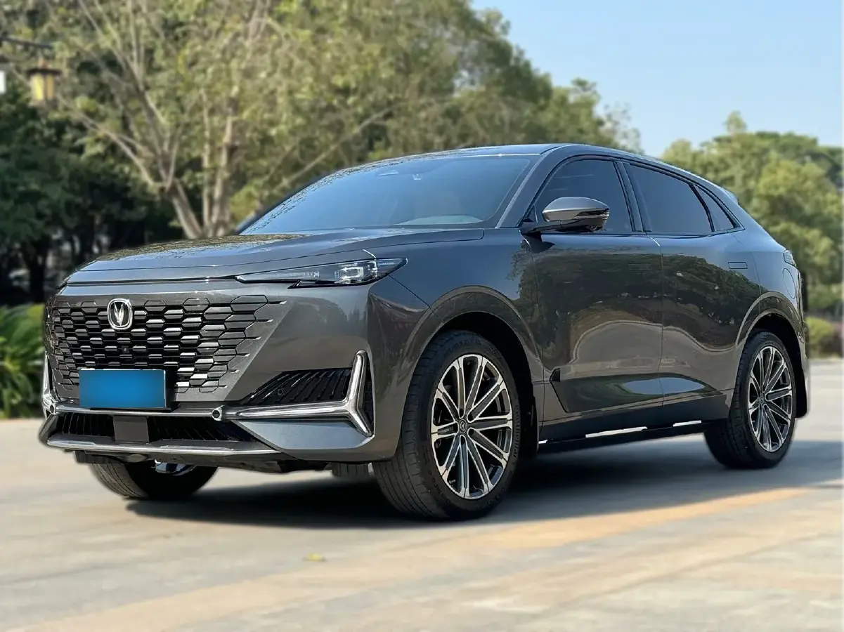 2021 ChangAn UNI-K 2.0T 233HP L4 8AT