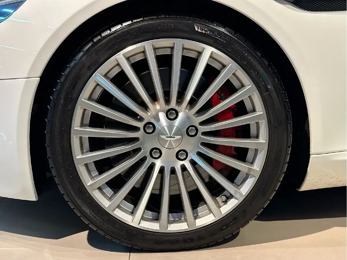 2014 Aston Martin Rapide 6.0L 558HP V12 6AT,autocango,china used car exporter,china ev exporter,chinese used car exporter,chinese used ev exporter