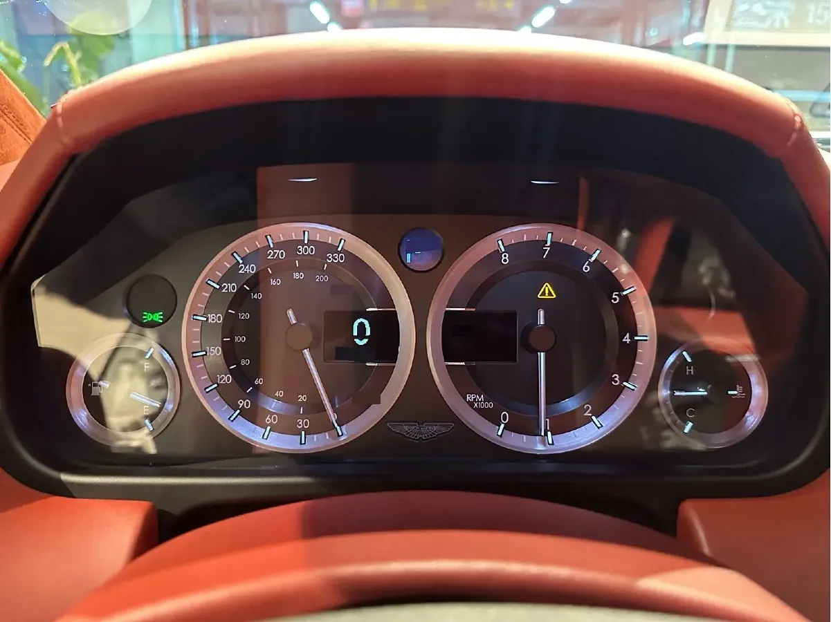 2014 Aston Martin Rapide 6.0L 558HP V12 6AT,autocango,china used car exporter,china ev exporter,chinese used car exporter,chinese used ev exporter