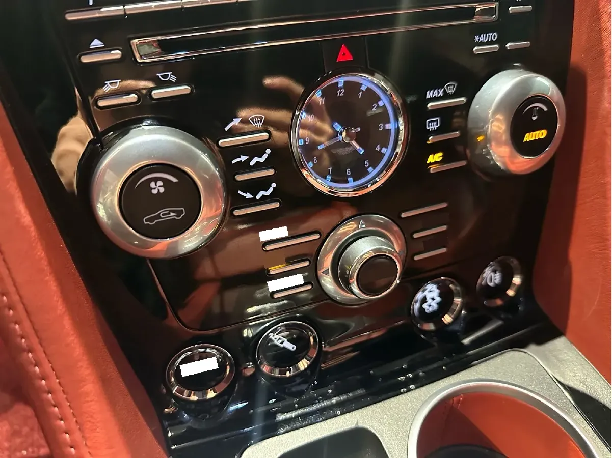 2014 Aston Martin Rapide 6.0L 558HP V12 6AT,autocango,china used car exporter,china ev exporter,chinese used car exporter,chinese used ev exporter