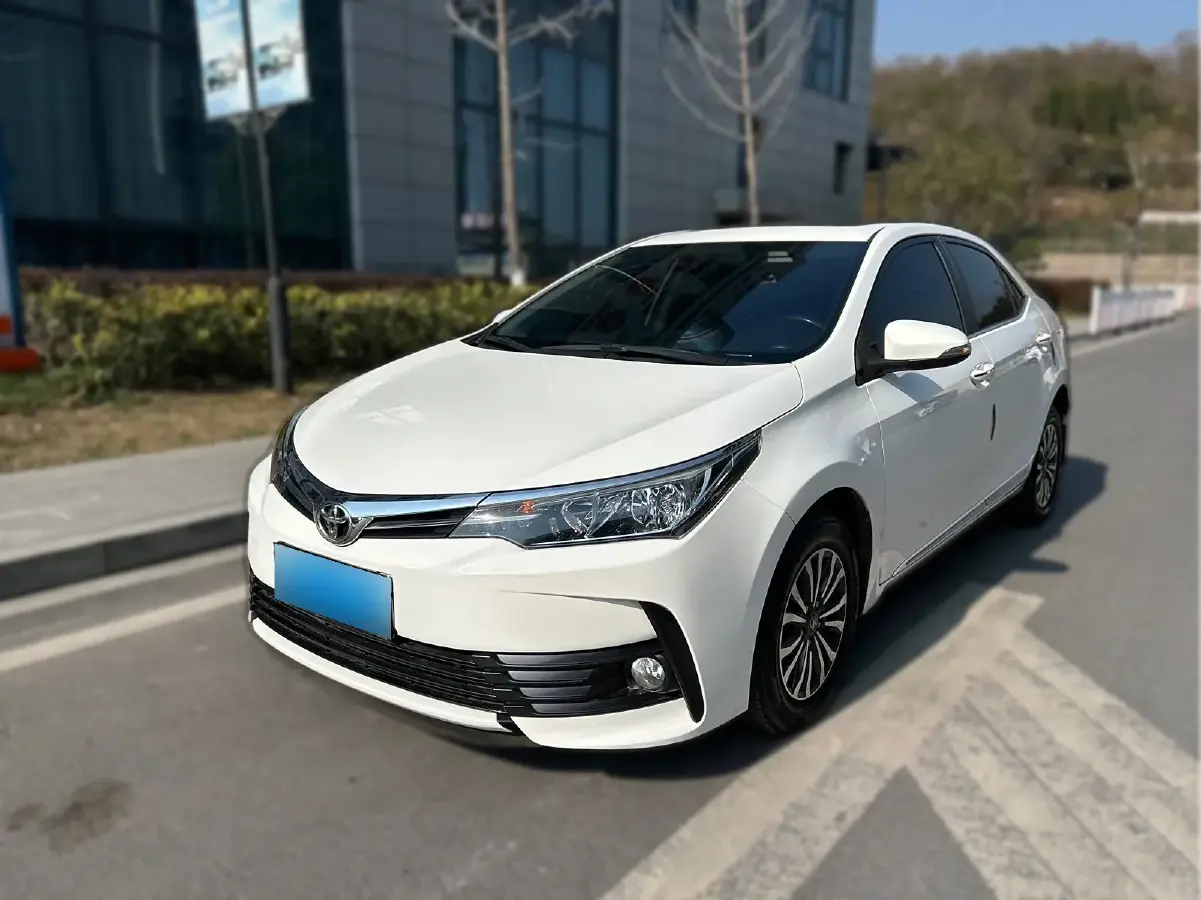 2017 Toyota Corolla 1.2T 116HP L4 CVT