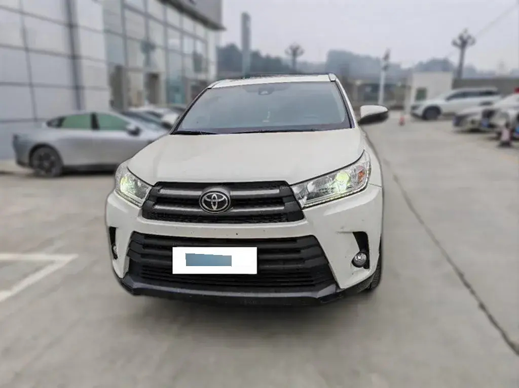 2018 Toyota Highlander 2.0T 220HP L4 6AT