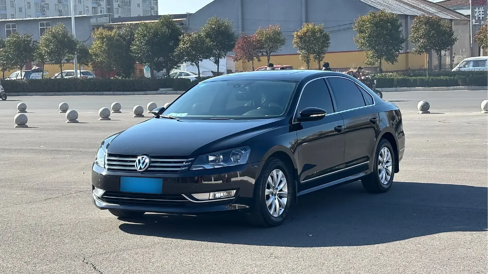 2011 Volkswagen Passat 1.8T 160HP L4 7DCT
