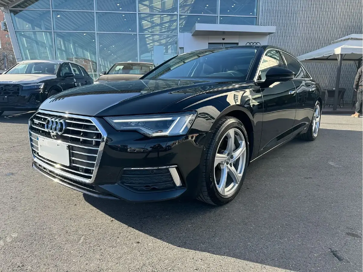 2019 Audi A6L 2.0T 224HP L4 7DCT