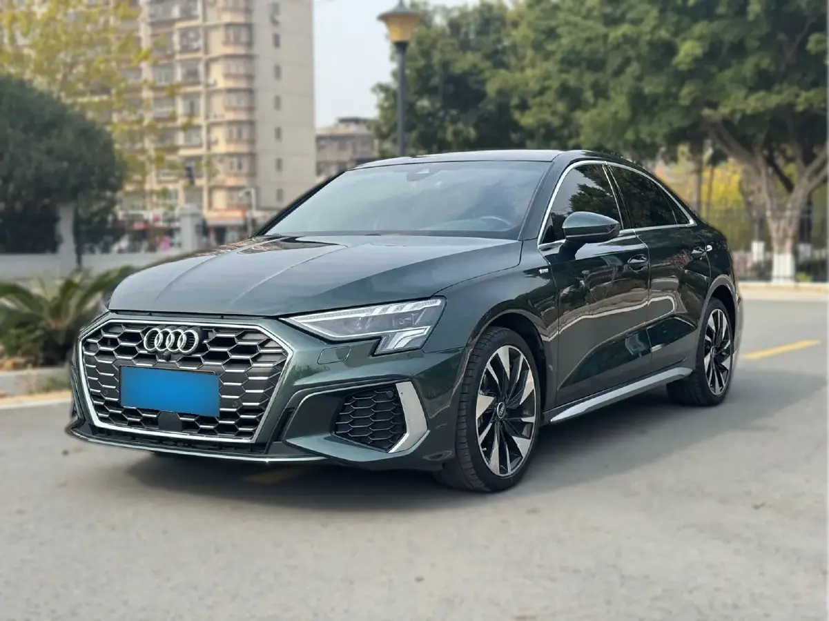 2022 Audi A3 1.4T 150HP L4 7DCT