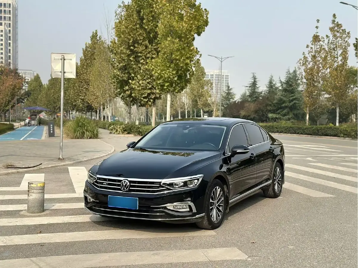 2020 Volkswagen Magotan 2.0T 220HP L4 7DCT