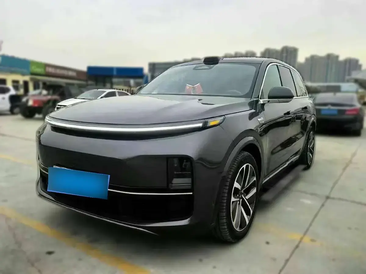 2022 Li L9 Range Extended 154HP REEV 42.6KWH