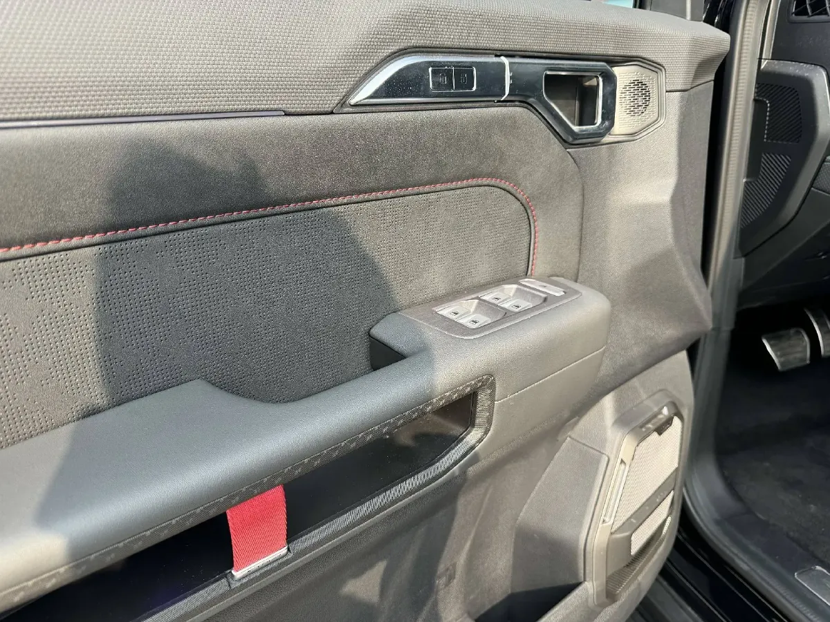 2023 Jetour Traveller 2.0T 254HP L4 7DCT,autocango,china used car exporter,china ev exporter,chinese used car exporter,chinese used ev exporter