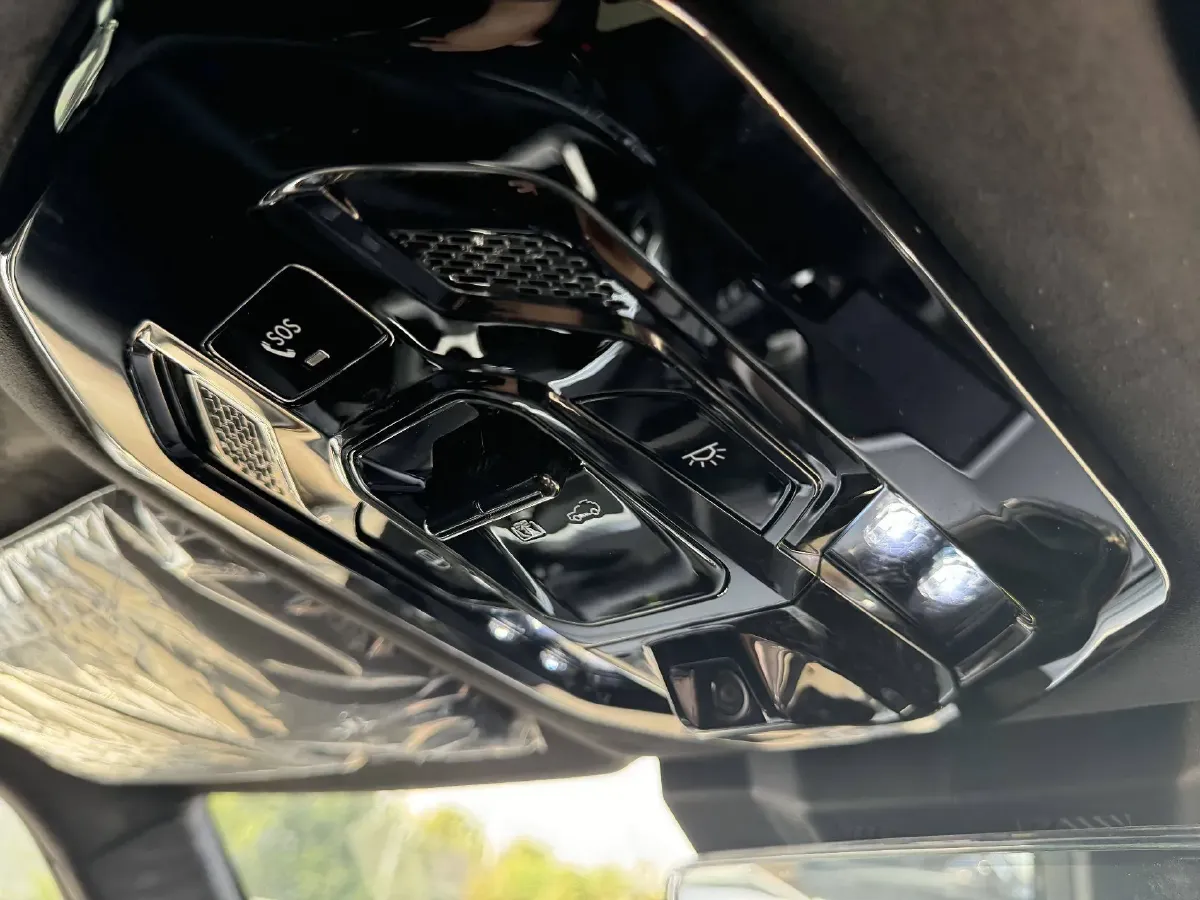 2023 Jetour Traveller 2.0T 254HP L4 7DCT,autocango,china used car exporter,china ev exporter,chinese used car exporter,chinese used ev exporter