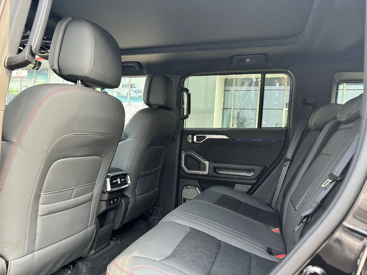 2023 Jetour Traveller 2.0T 254HP L4 7DCT,autocango,china used car exporter,china ev exporter,chinese used car exporter,chinese used ev exporter