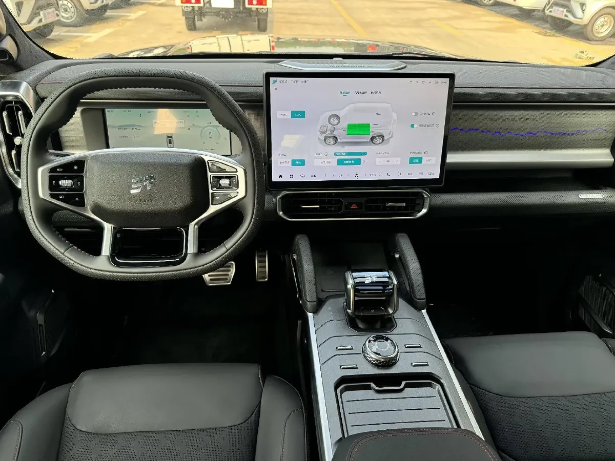 2023 Jetour Traveller 2.0T 254HP L4 7DCT,autocango,china used car exporter,china ev exporter,chinese used car exporter,chinese used ev exporter