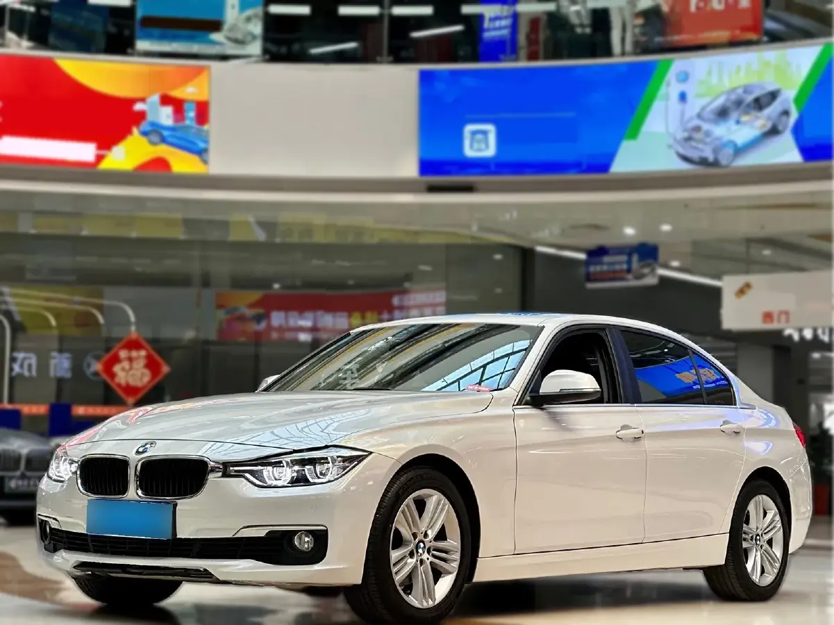 2017 BMW 3 Series 2.0T 184HP L4 8AT