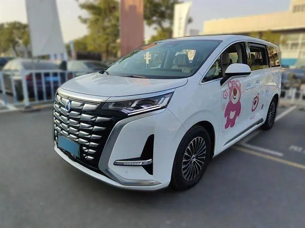 2022 Denza D9 1.5T 139HP L4 E-CVT PHEV 40.06KWH