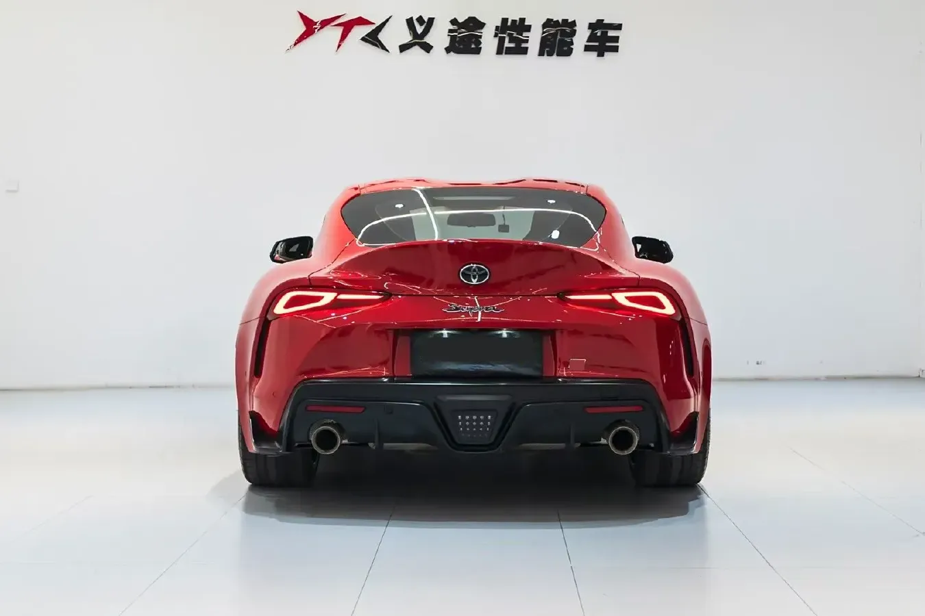 2021 Toyota Supra 3.0T 340HP L6 8AT,autocango,china used car exporter,china ev exporter,chinese used car exporter,chinese used ev exporter
