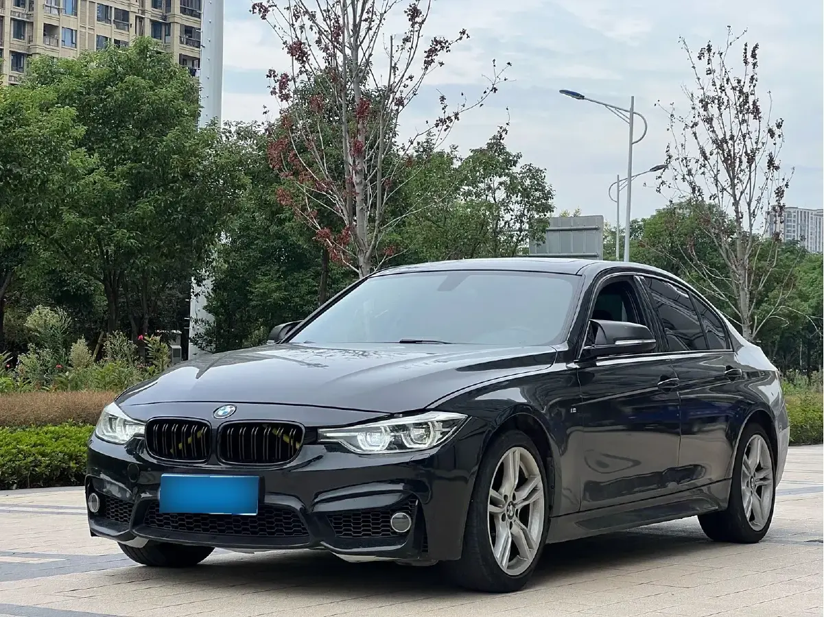 2017 BMW 3 Series 2.0T 184HP L4 8AT