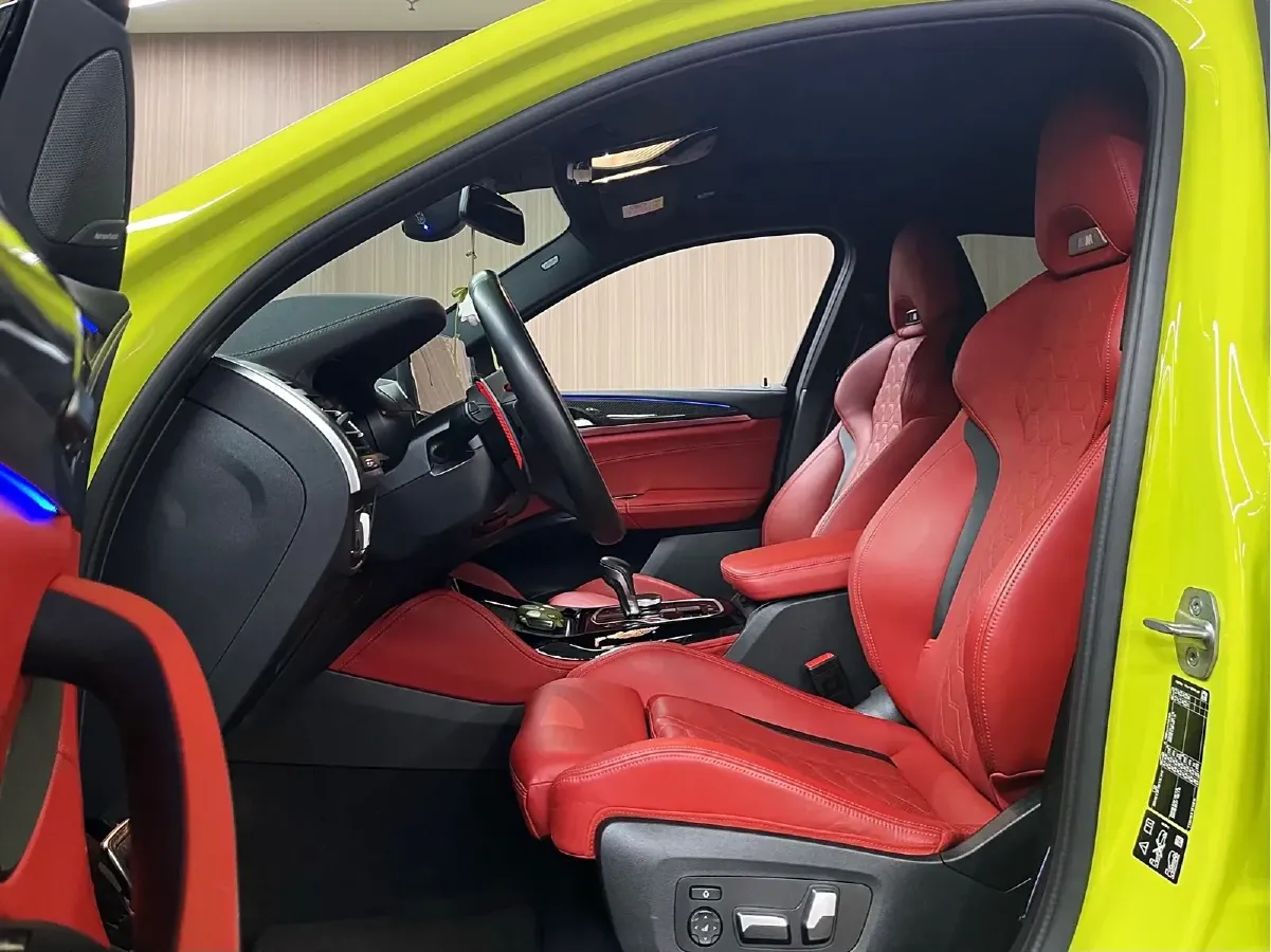 2022 BMW X4 M 3.0T 510HP L6 8AT,autocango,china used car exporter,china ev exporter,chinese used car exporter,chinese used ev exporter