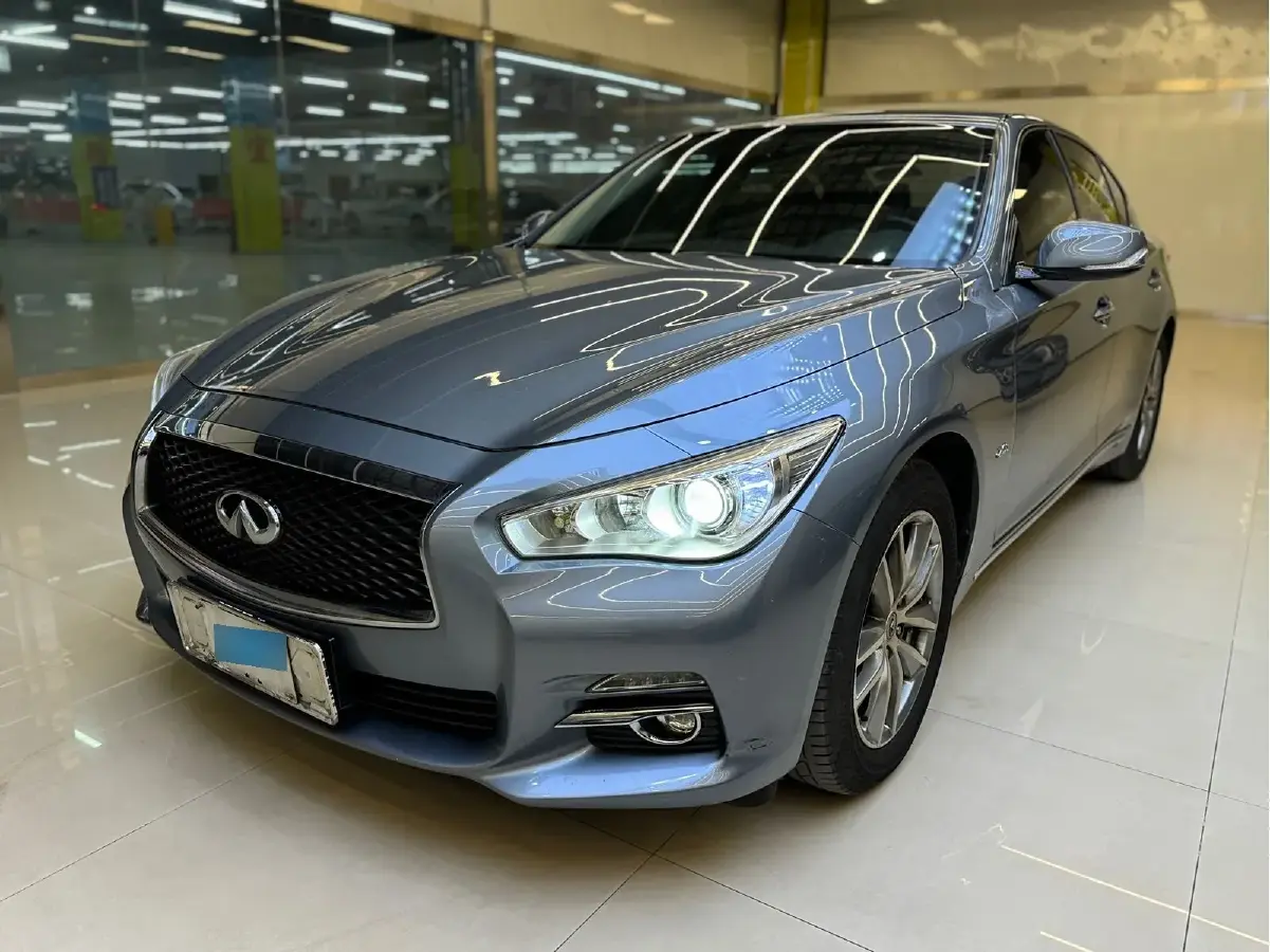 2015 Infiniti Q50L 2.0T 211HP L4 7AT