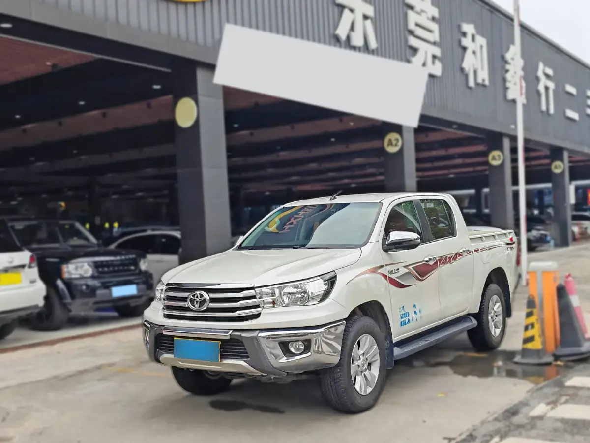 2016 Toyota Land Cruiser Prado 2.7L 163HP L4 6AT