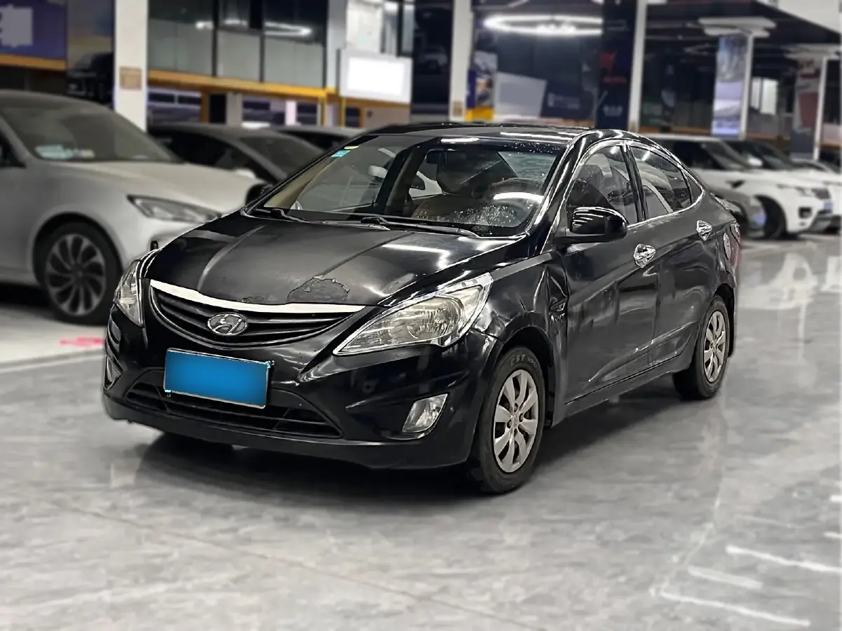 2010 Hyundai Reina 1.4L 107HP L4 4AT
