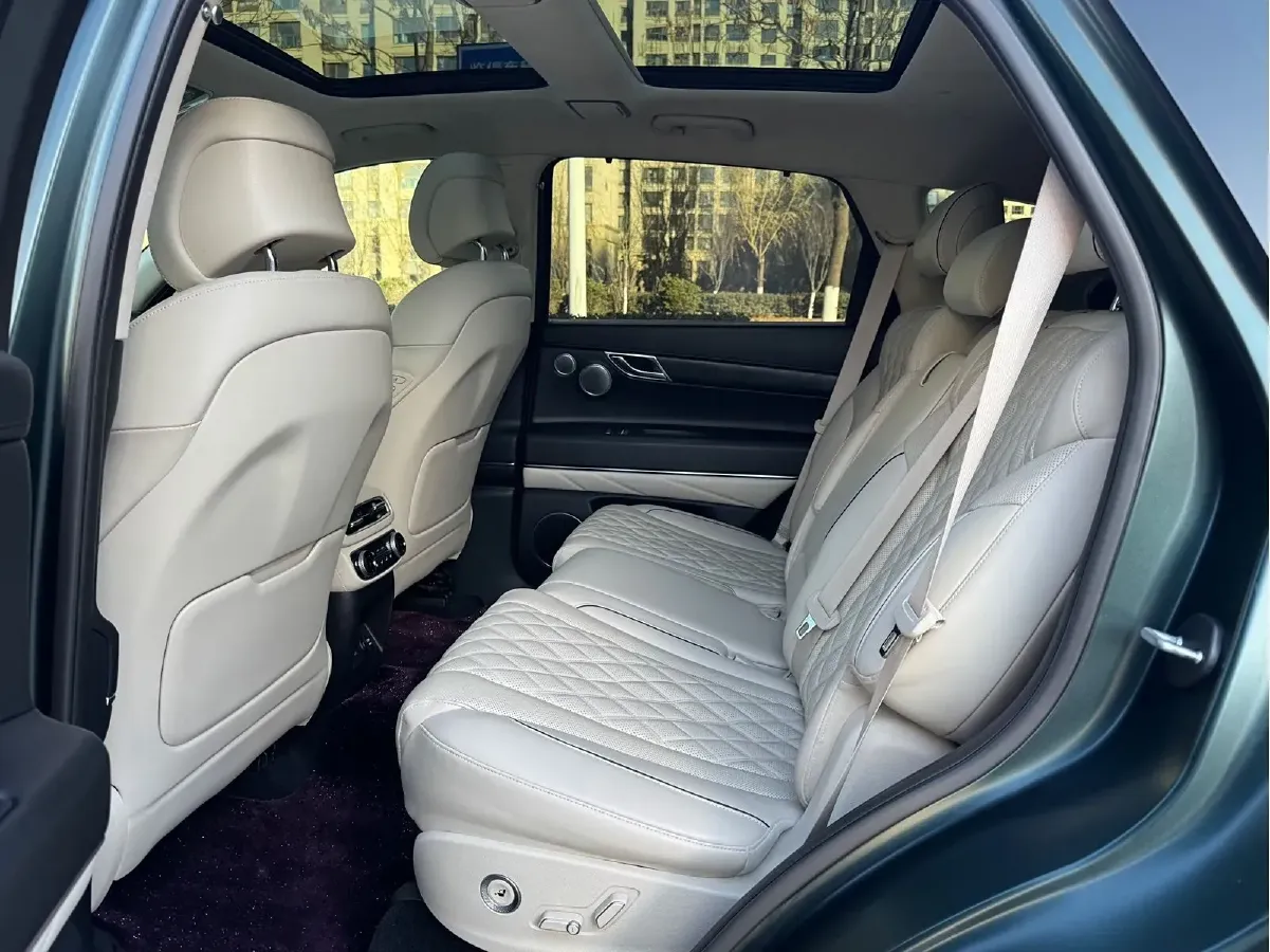 2021 Genesis GV80 2.5T 304HP L4 8AT,autocango,china used car exporter,china ev exporter,chinese used car exporter,chinese used ev exporter