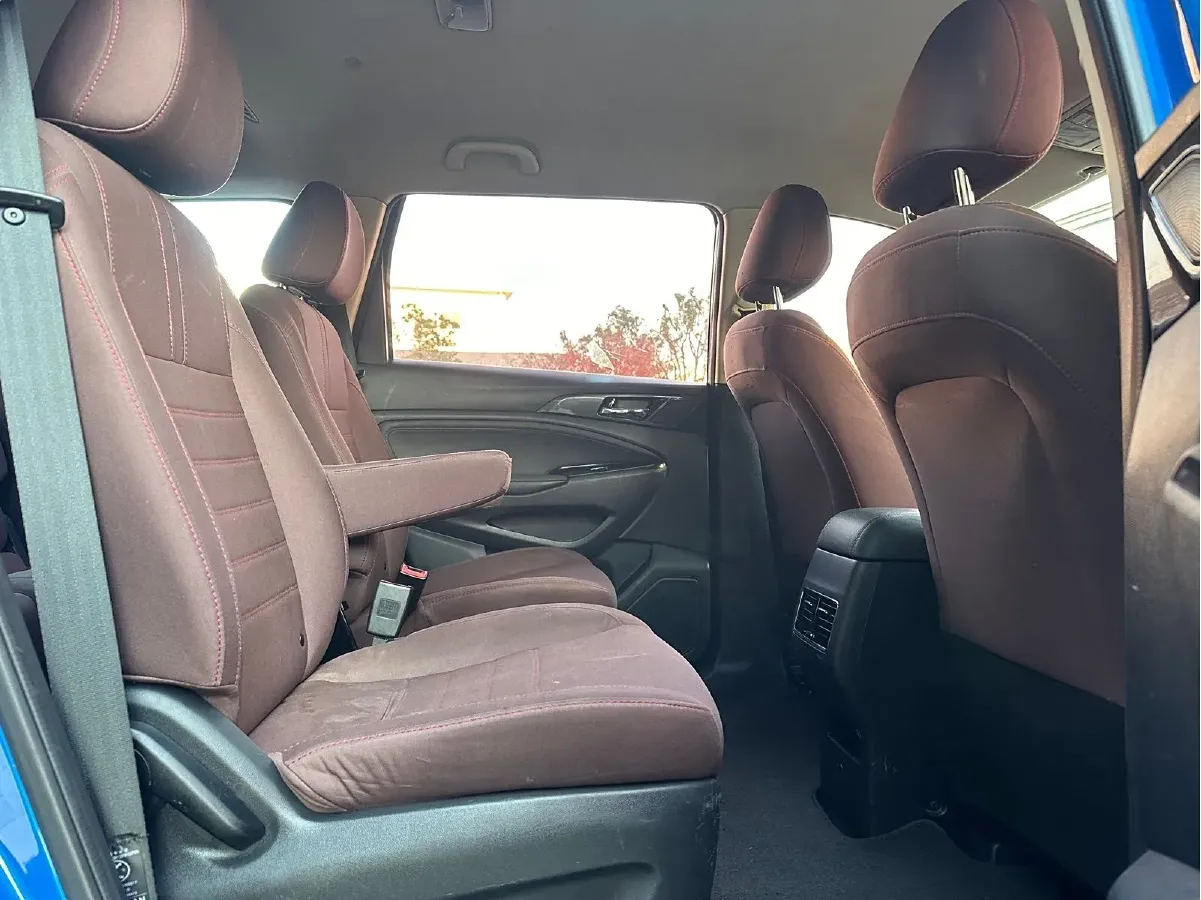 2017 ChangAn Oshan A800 1.5T 156HP L4 6AT,autocango,china used car exporter,china ev exporter,chinese used car exporter,chinese used ev exporter