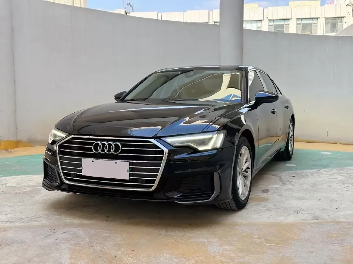 2019 Audi A6L 2.0T 190HP L4 7DCT